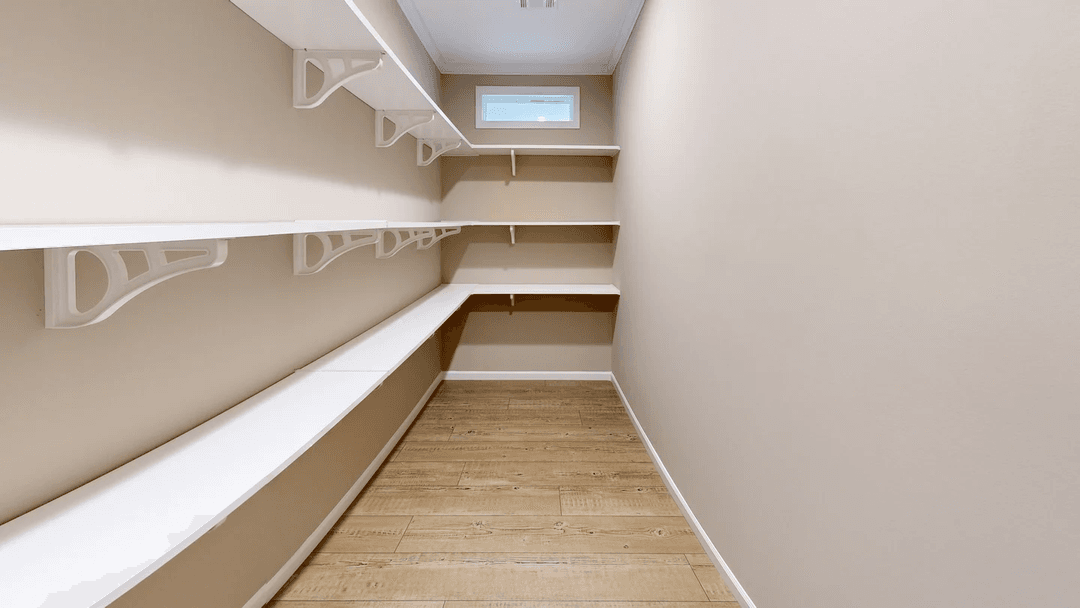 Mclemore interior home features