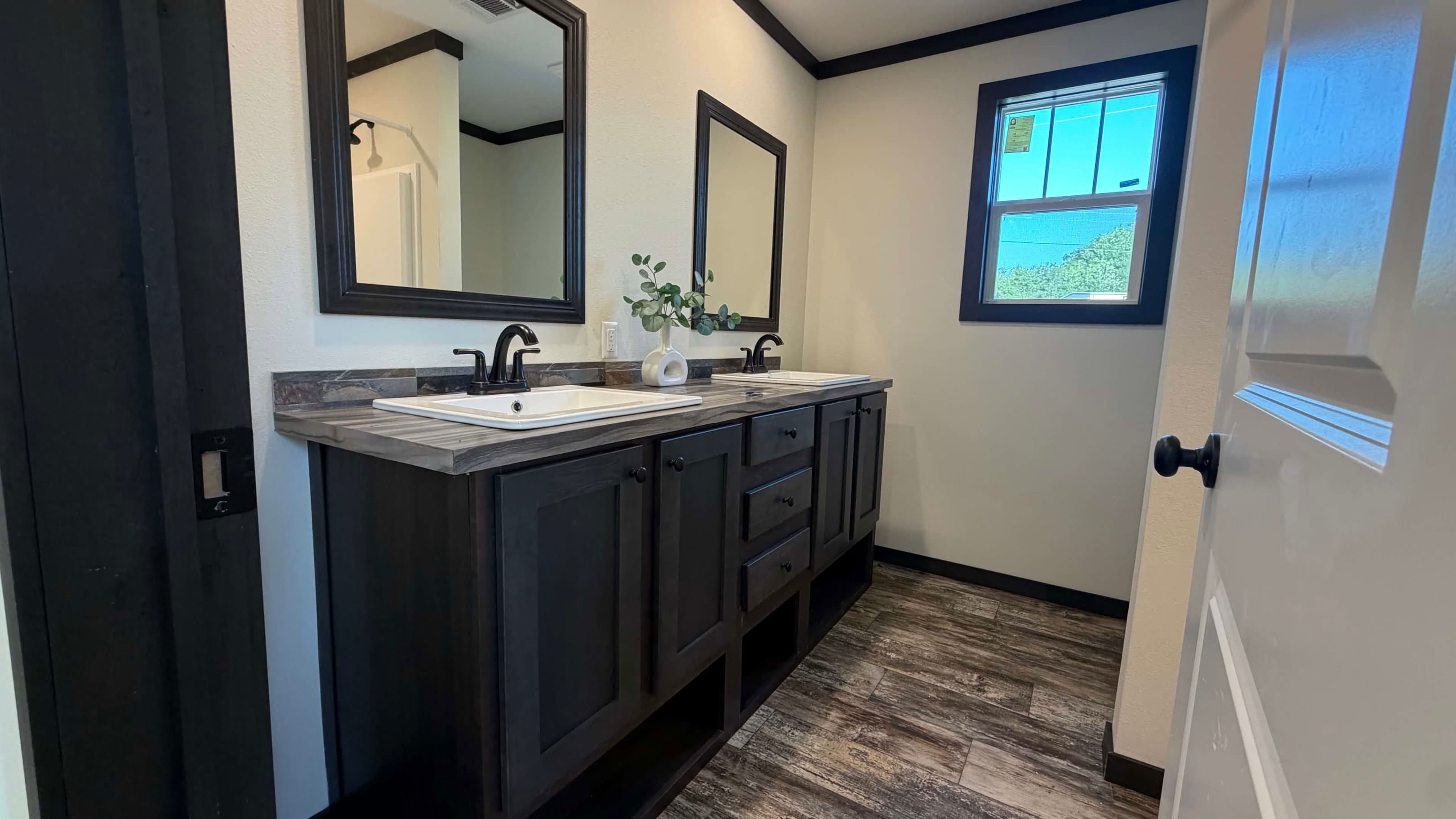 Boujee 56 bathroom home features