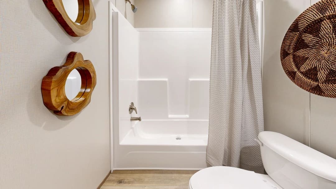 Sevier bathroom home features