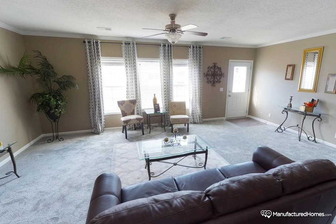 Independence interior home features