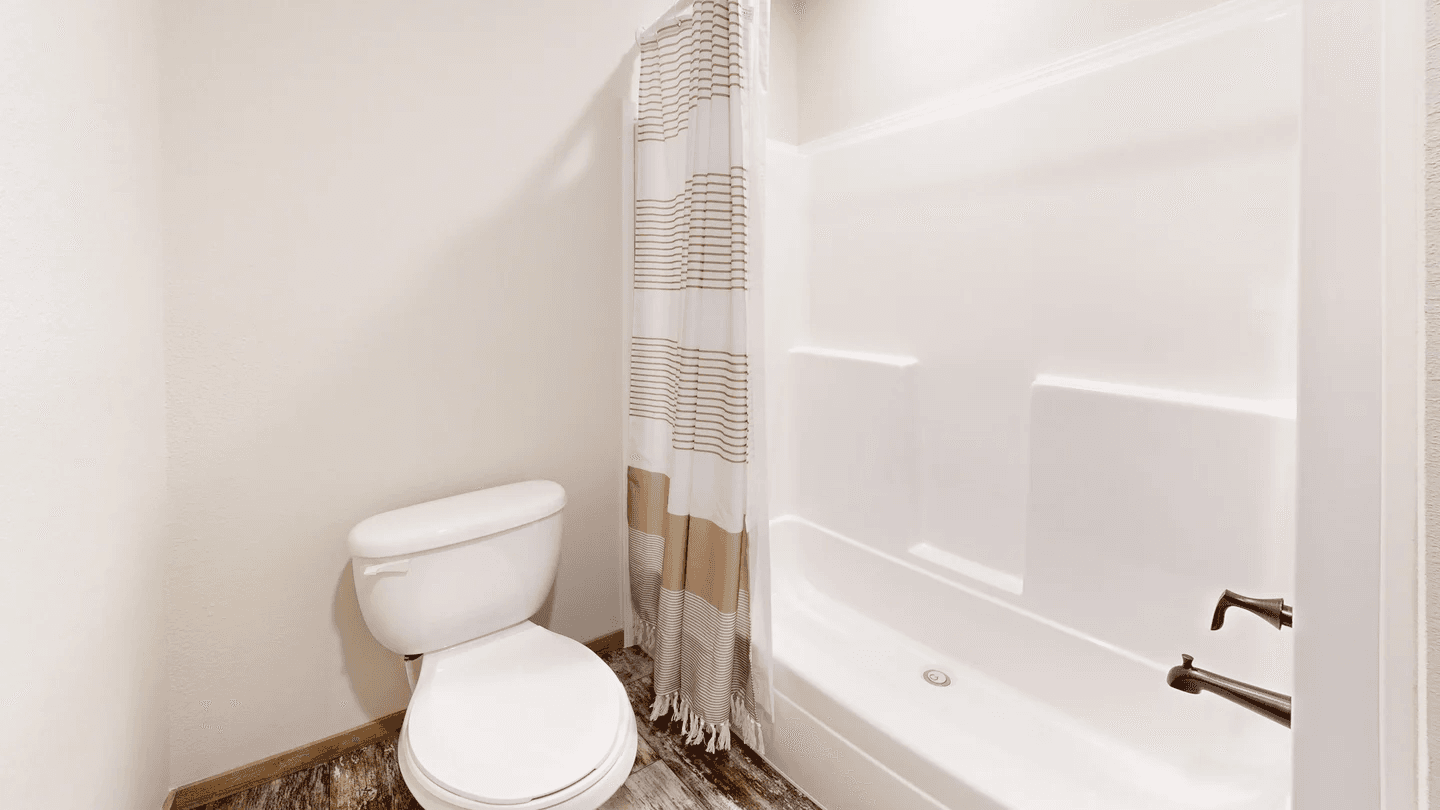 Boujee premier bathroom home features