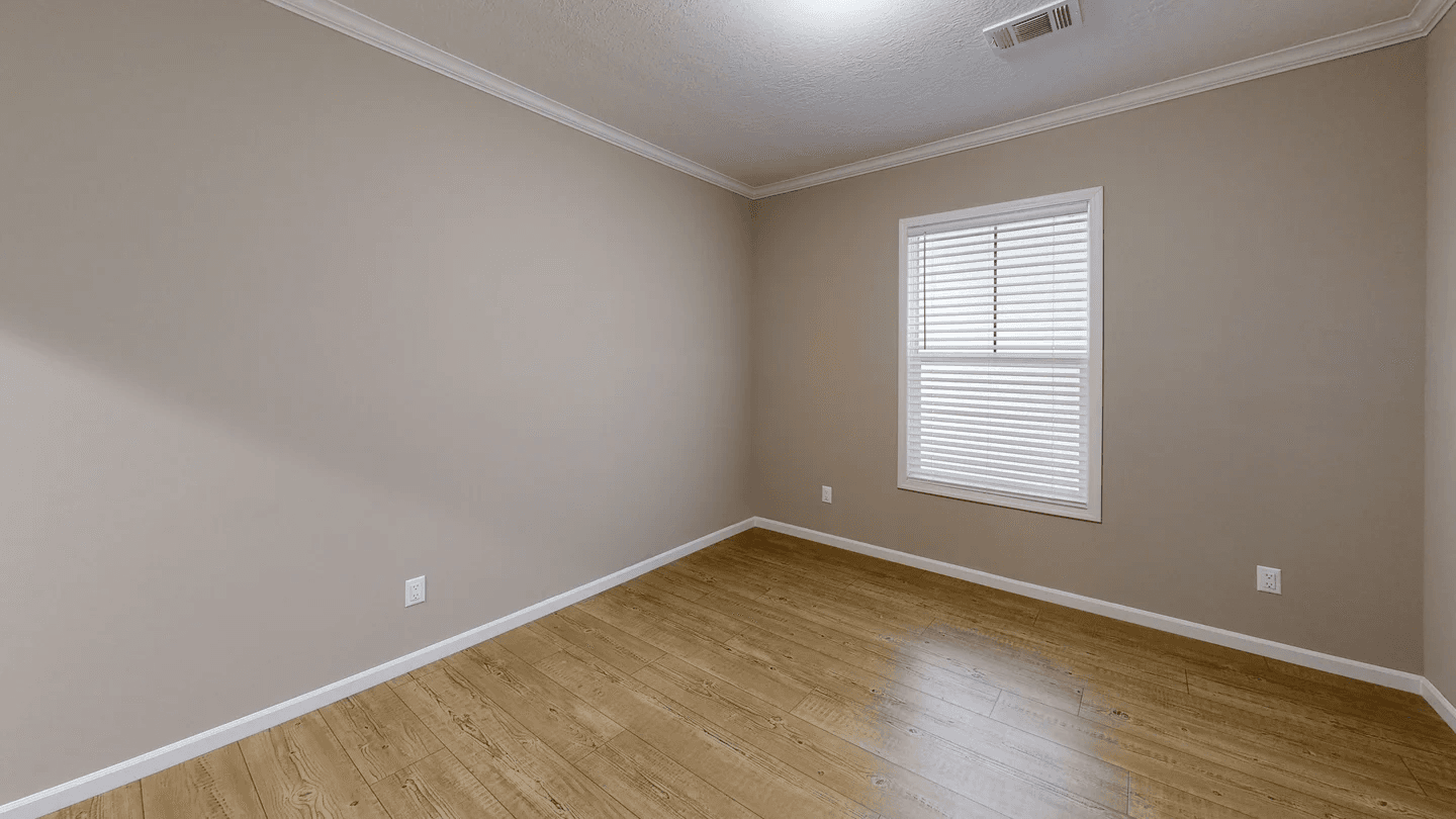 Mclemore bedroom home features