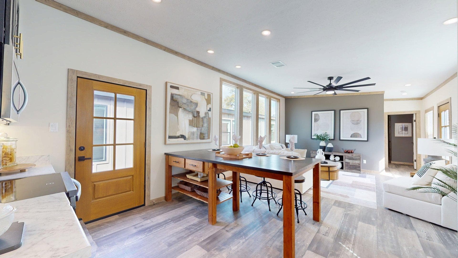 The keystone interior home features