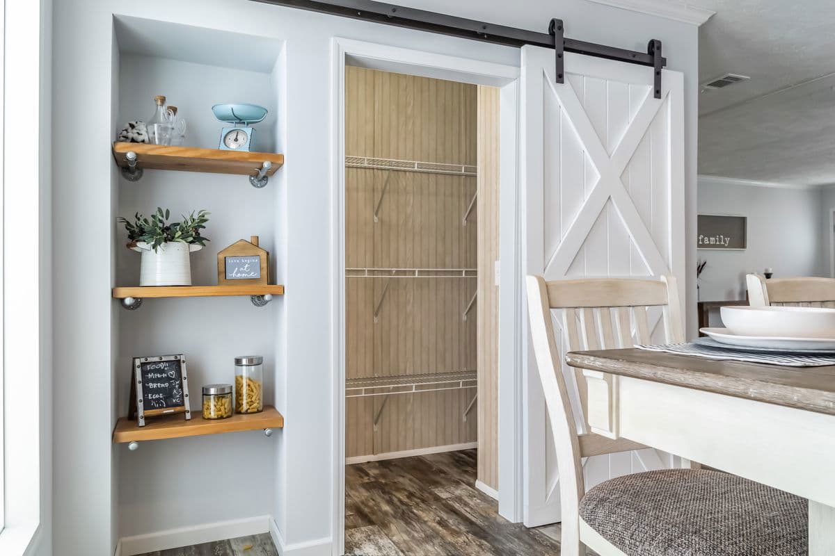 The leahy interior home features