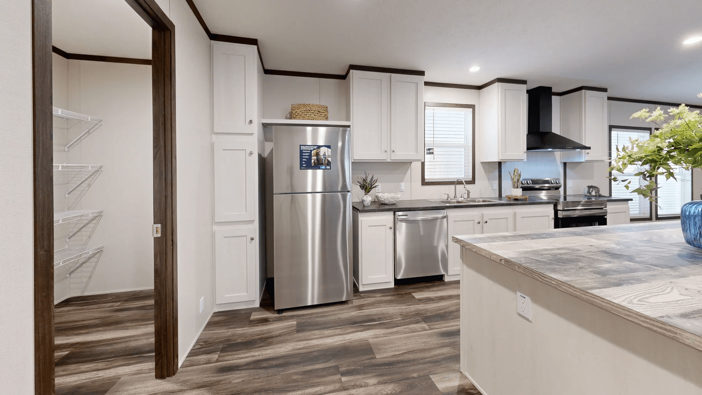 Ambition kitchen home features