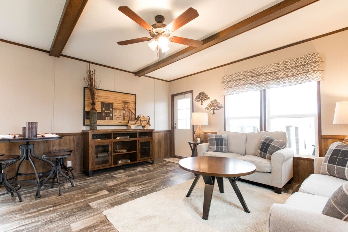 The lodge interior home features