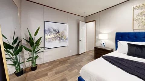 Aspen bedroom home features