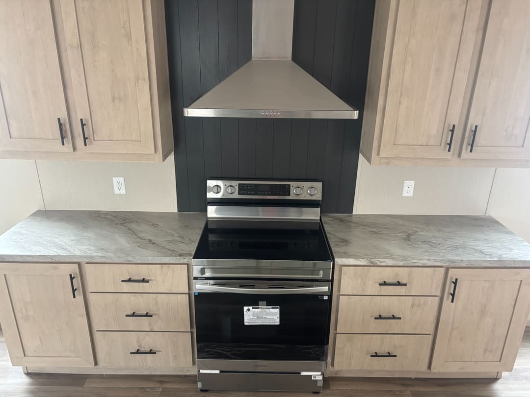 Hudson kitchen and hero home features