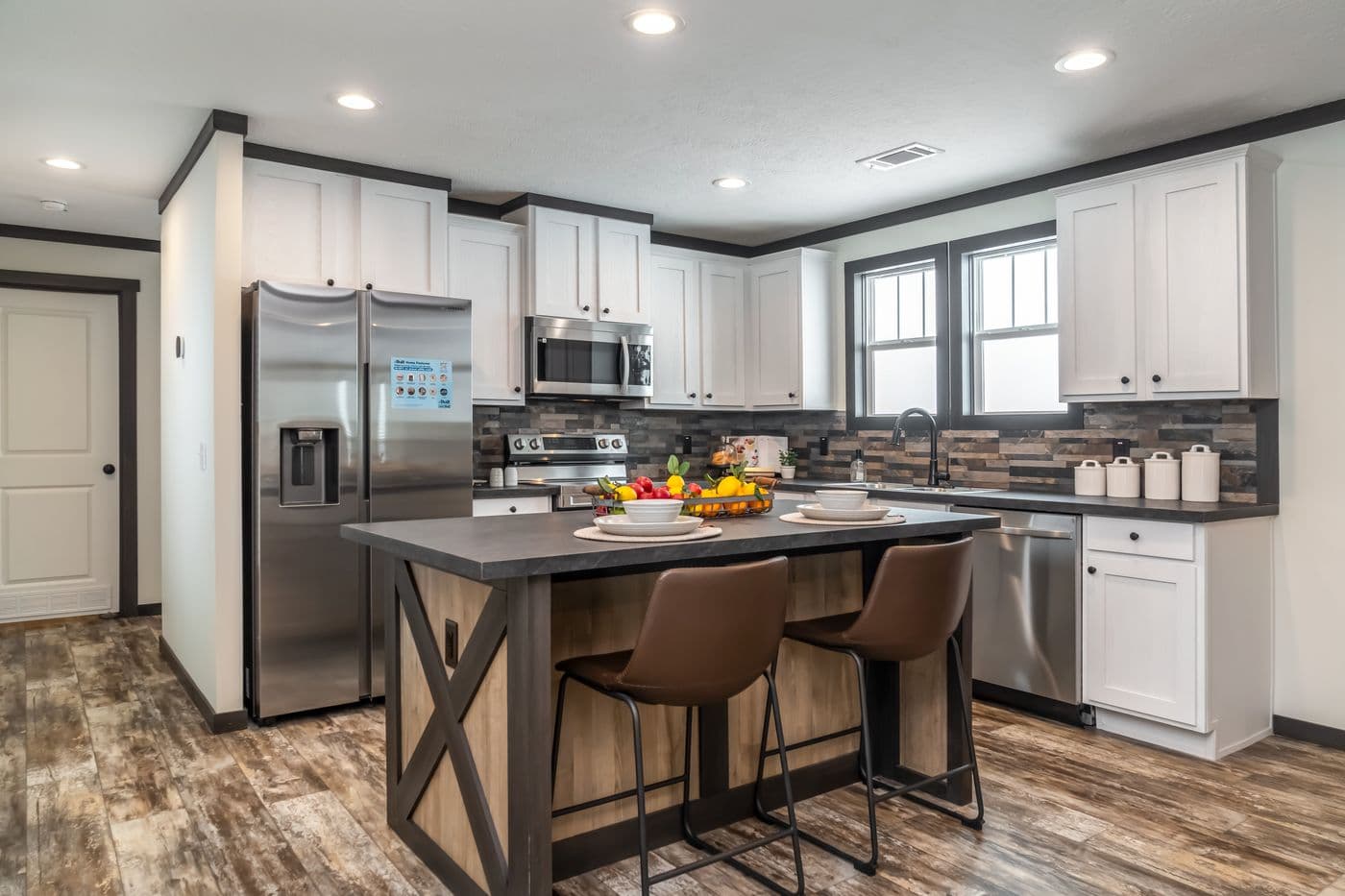 Baby boujee kitchen home features