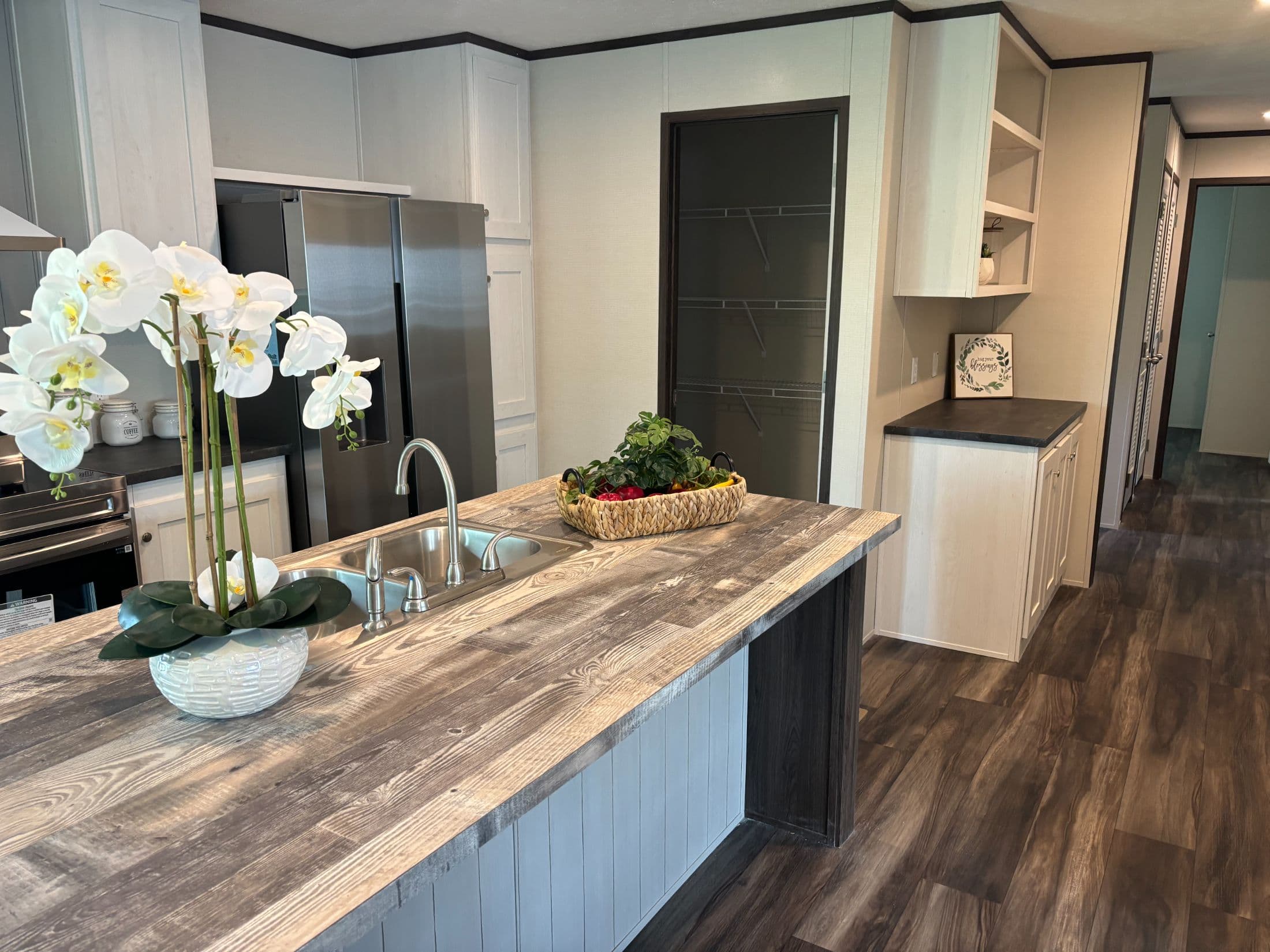 Impact kitchen home features