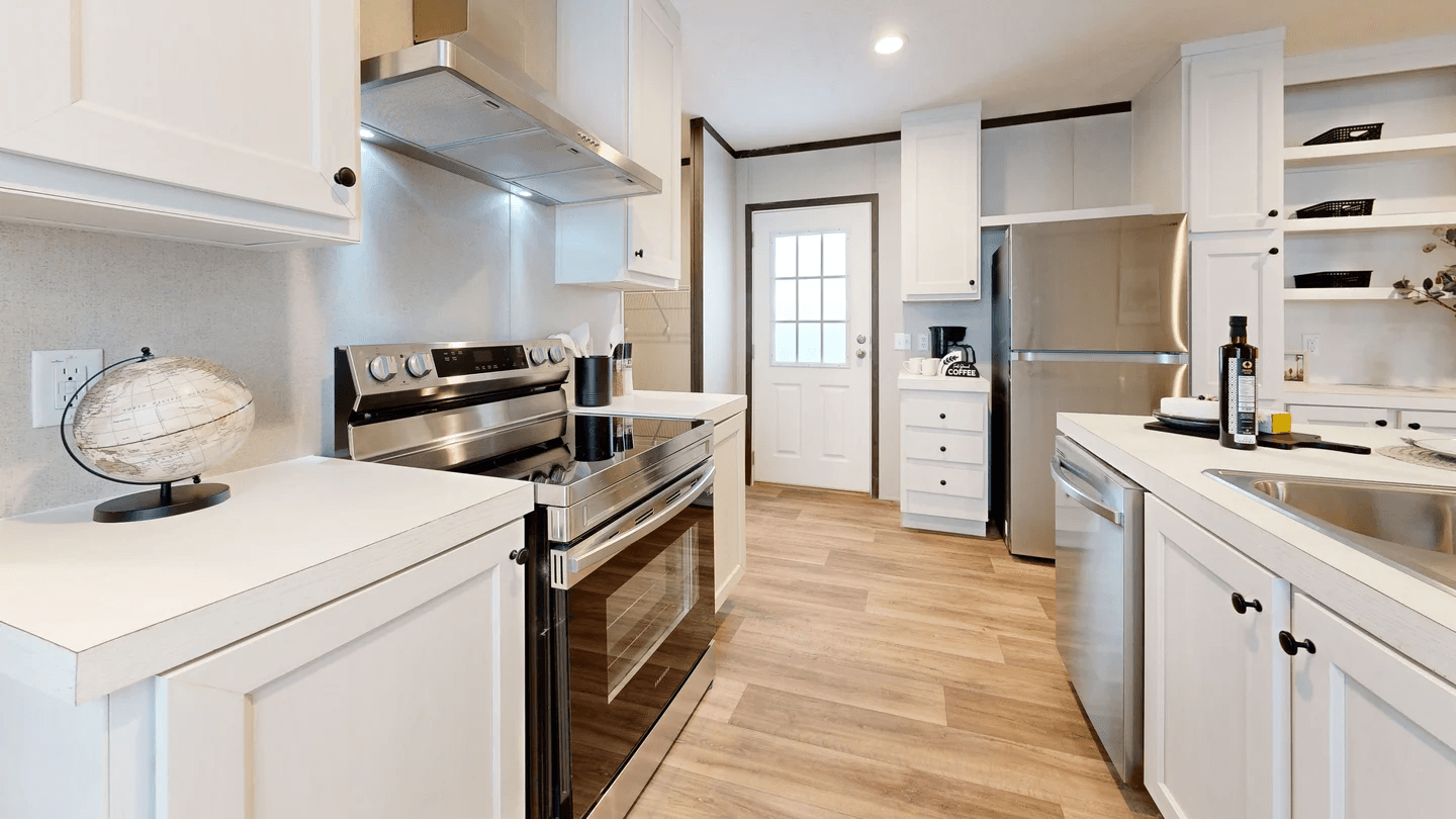 Essence kitchen home features