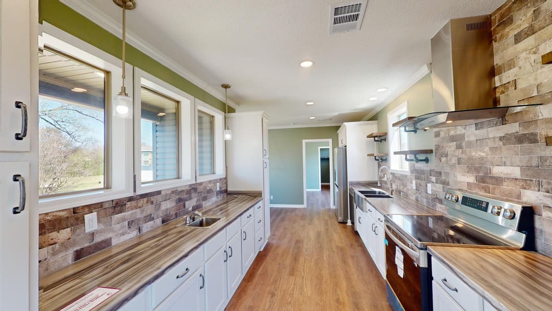Lakeview kitchen and hero home features