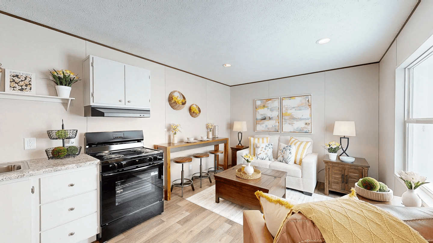 Buttercup (mini) interior and hero home features