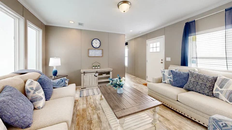 Major interior home features