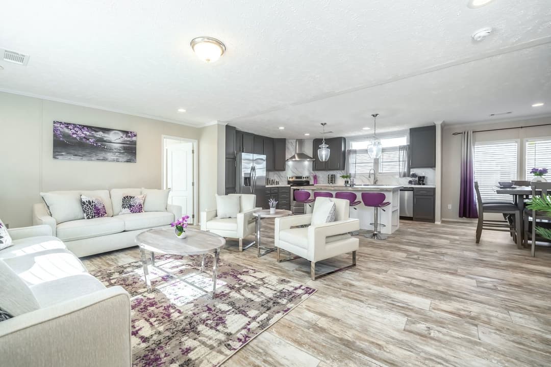 Stella interior home features