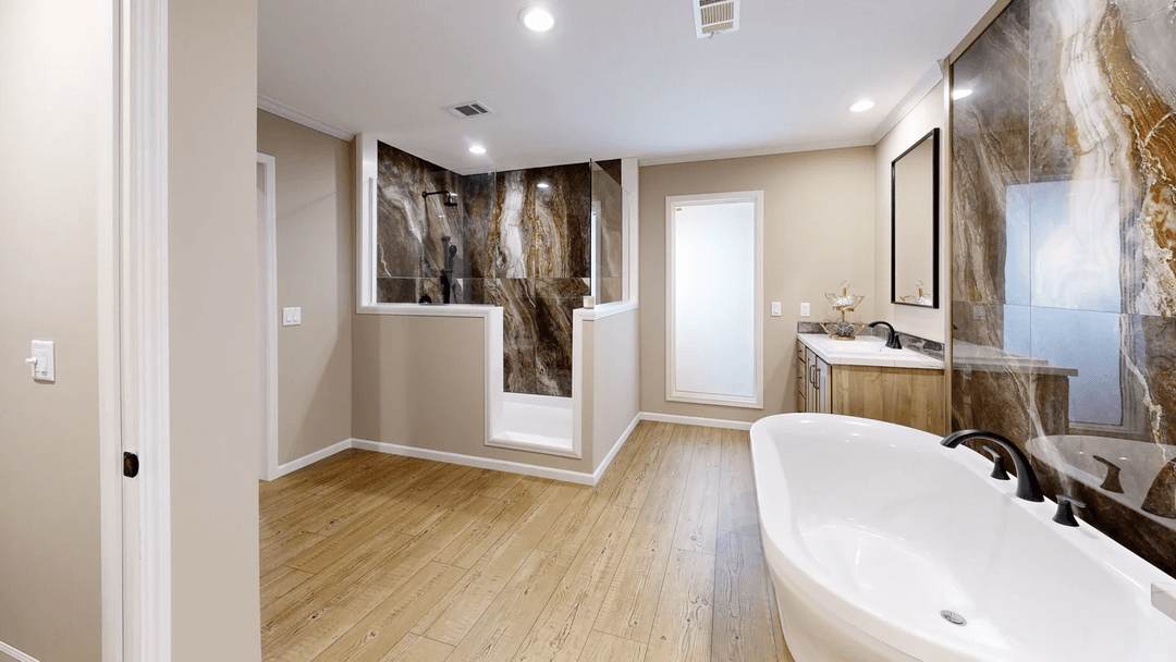 Mclemore bathroom home features