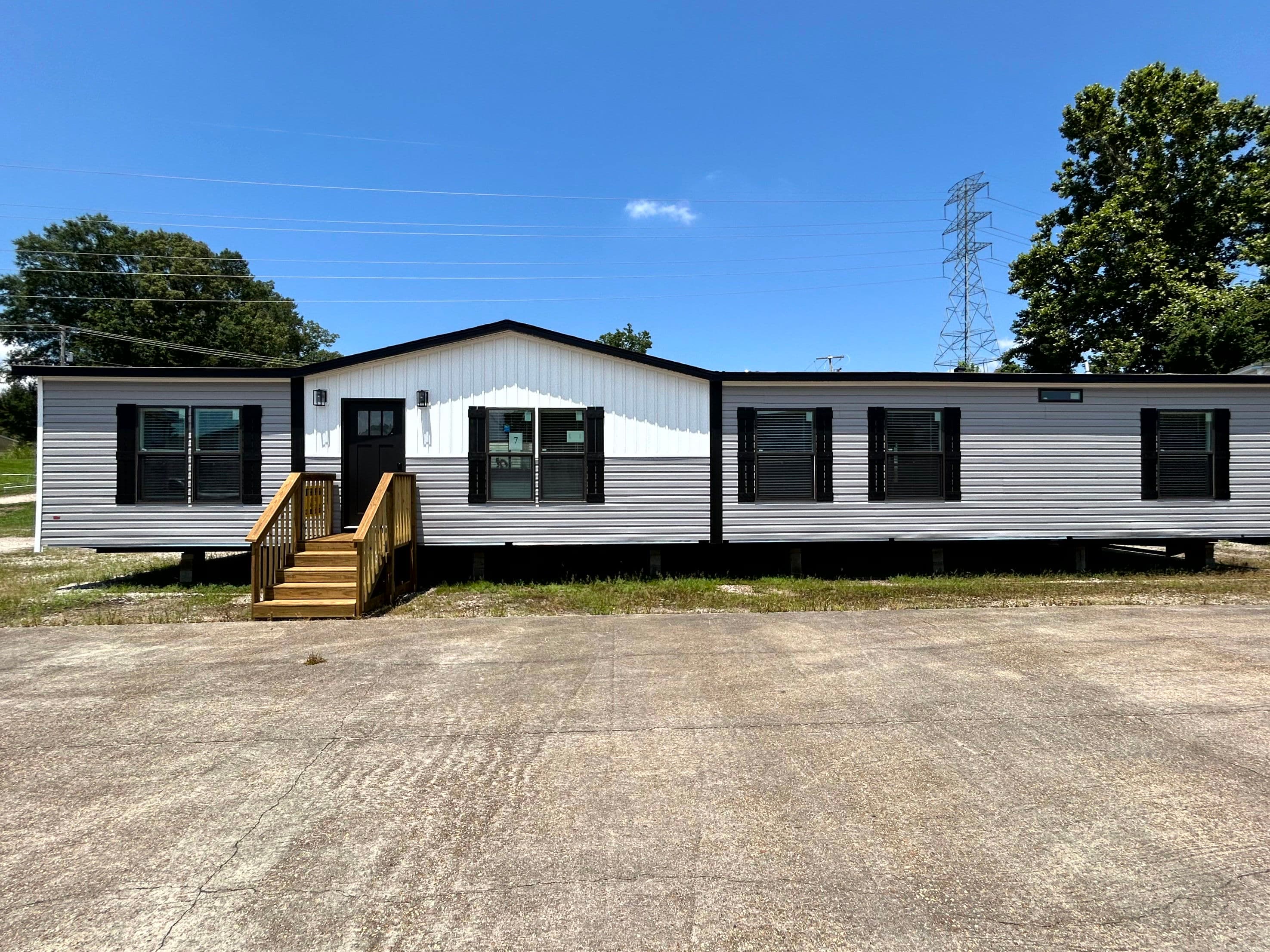 The bayside elevation and exterior home features