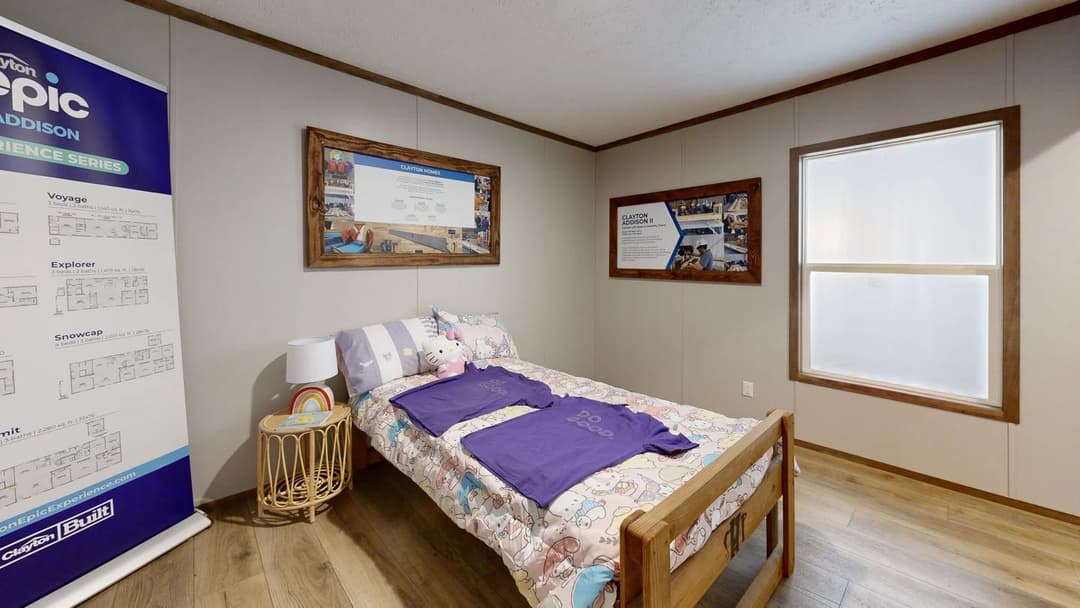 Sevier bedroom home features