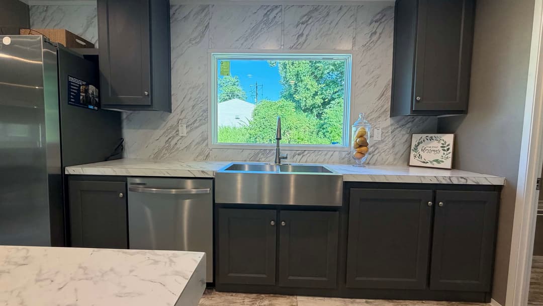 Bella vista kitchen home features