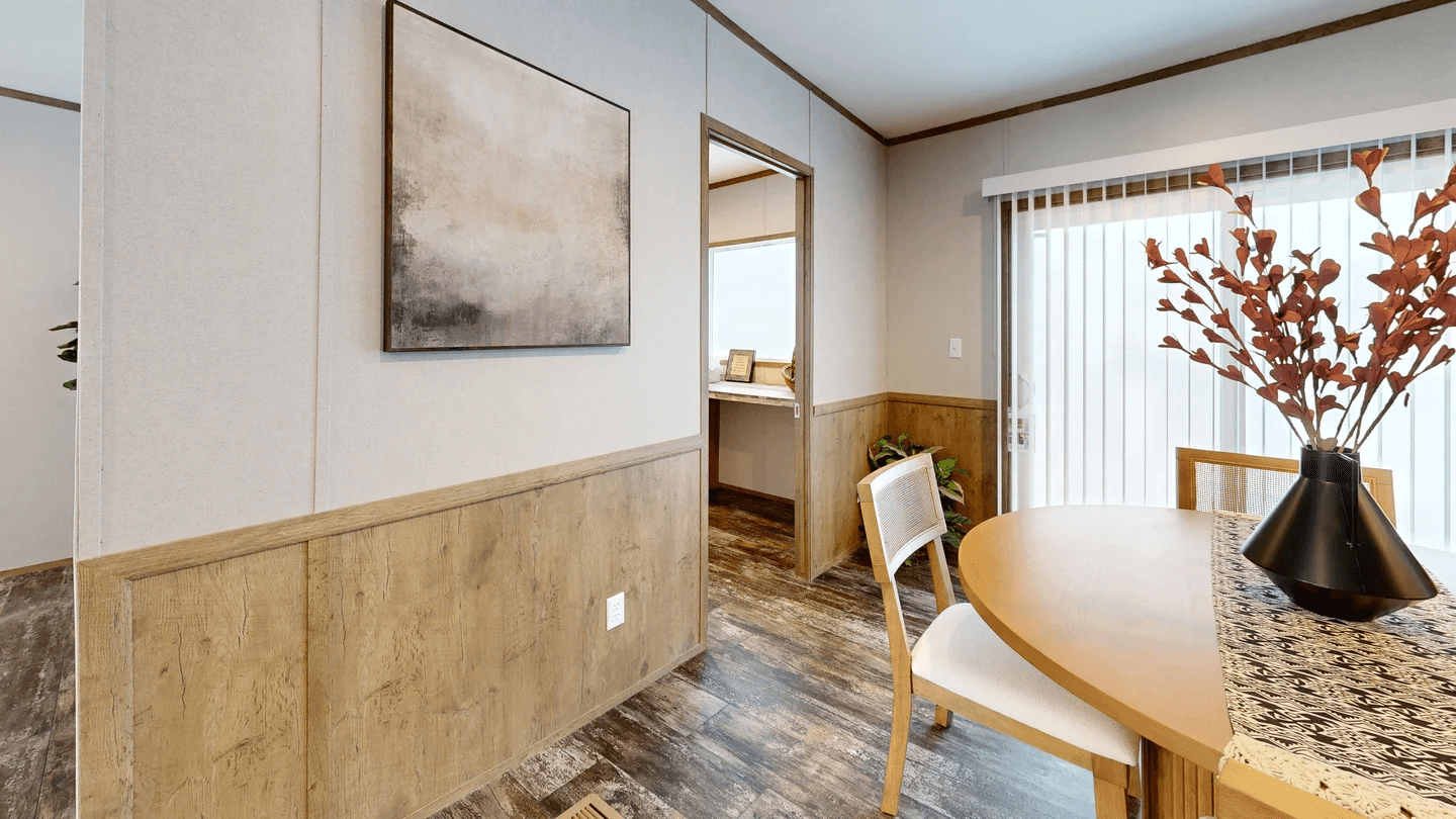 Bella vista interior home features