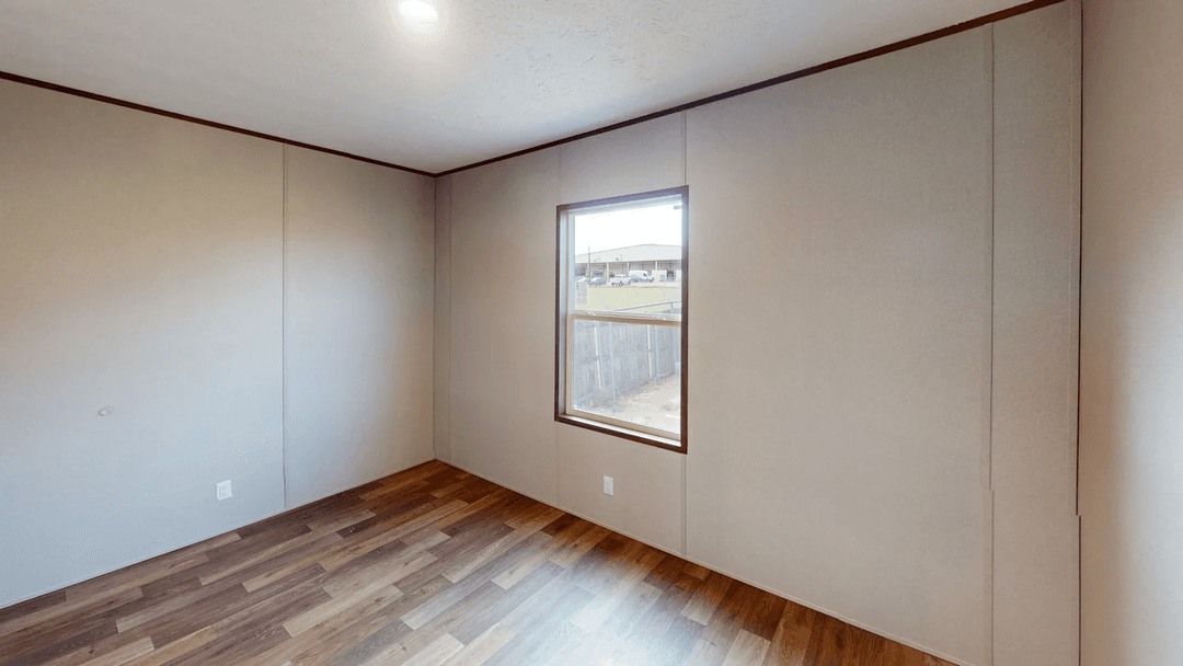 Hickory (wind zone 2) bedroom home features