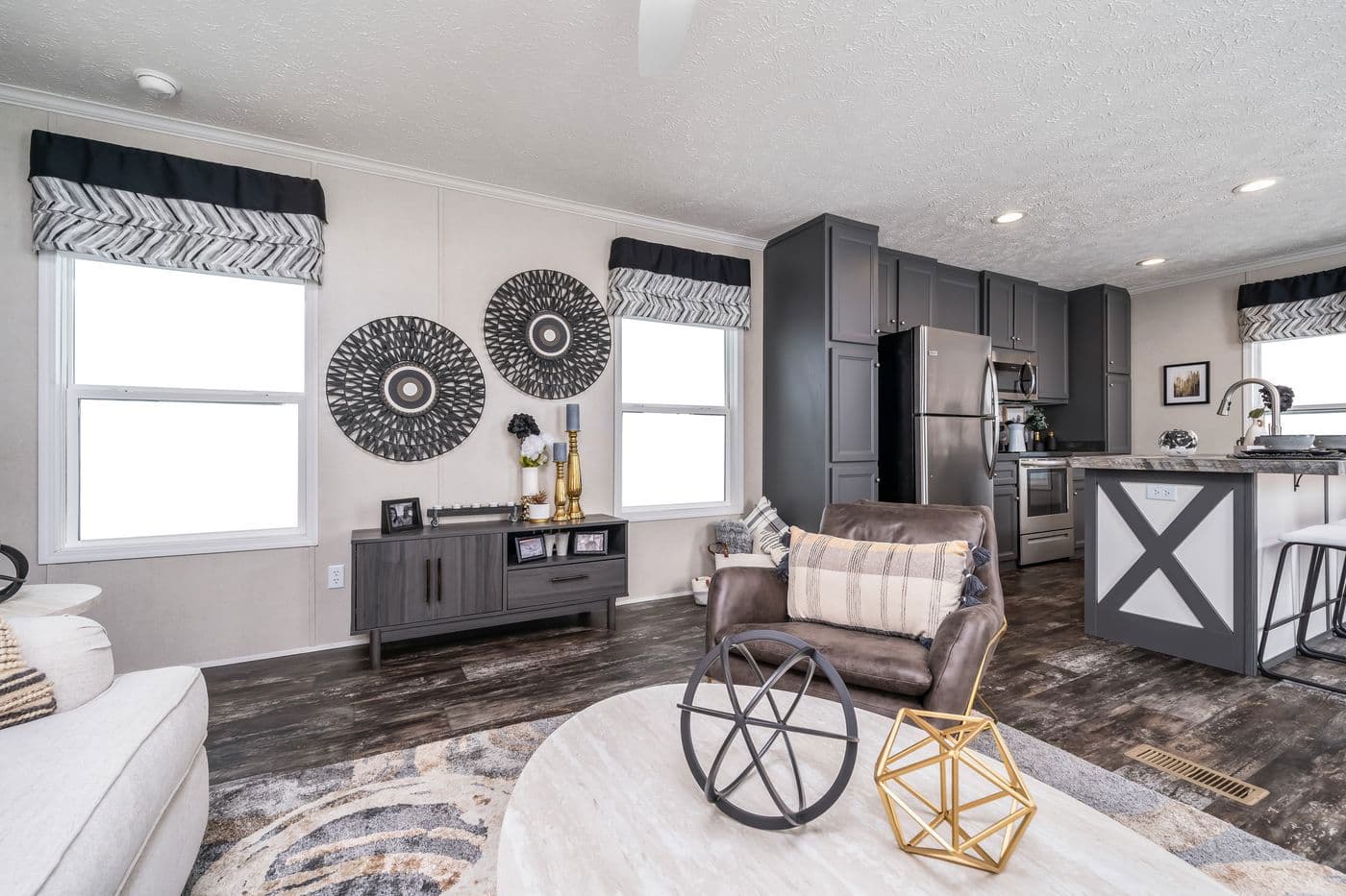 Riverview interior home features