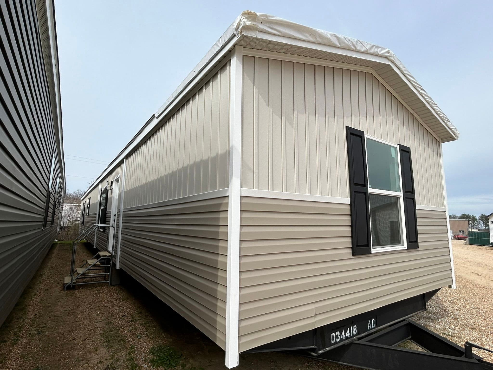 Mariner elevation and exterior home features