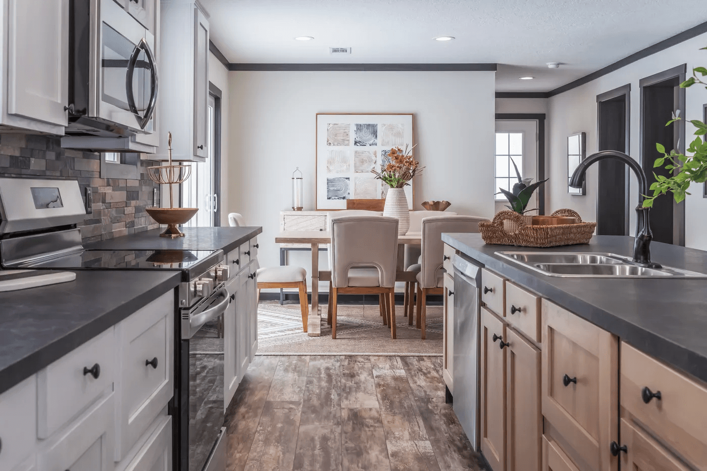 Boujee 56 kitchen home features