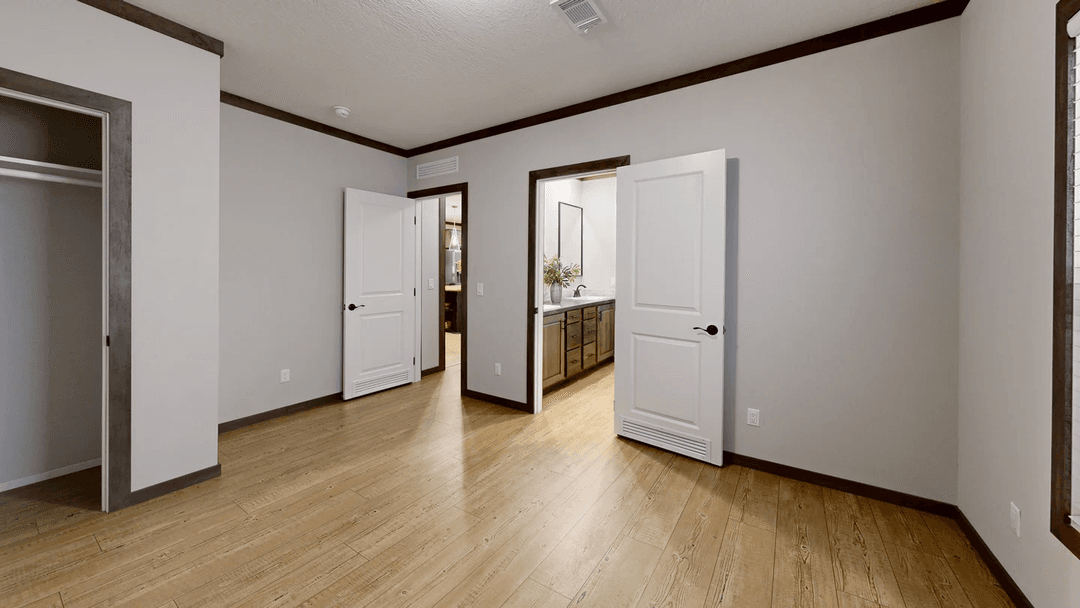 The keep bedroom home features