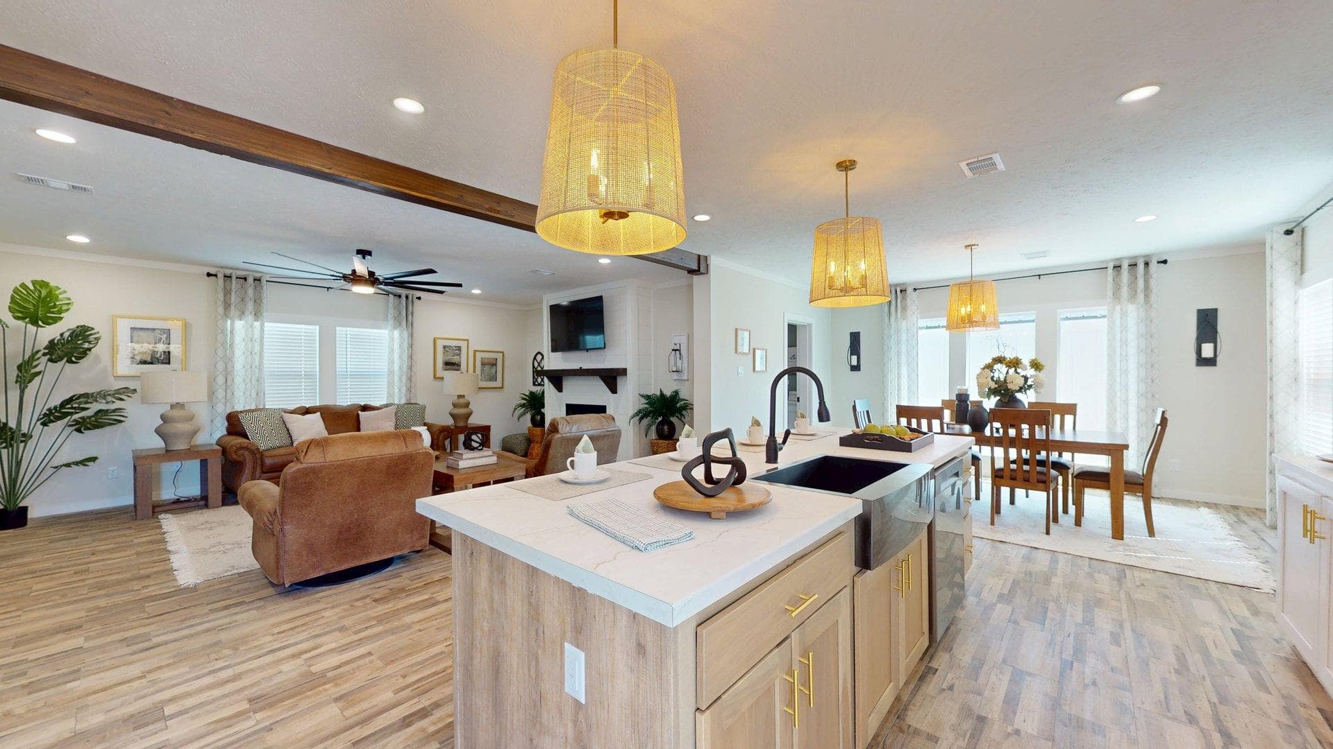 South fork kitchen and interior home features