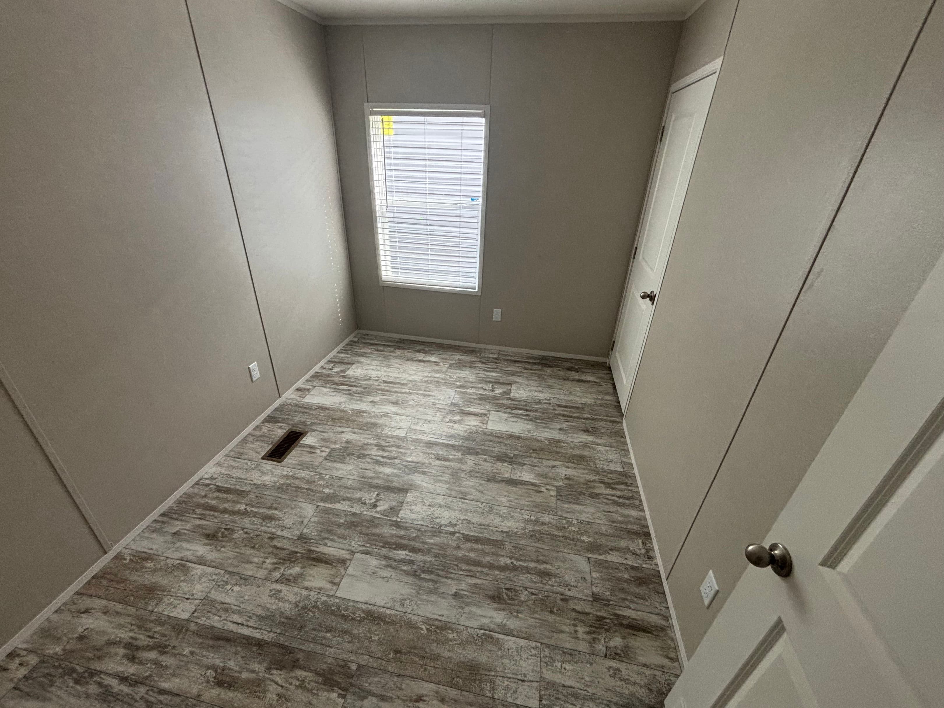 The willow  home features