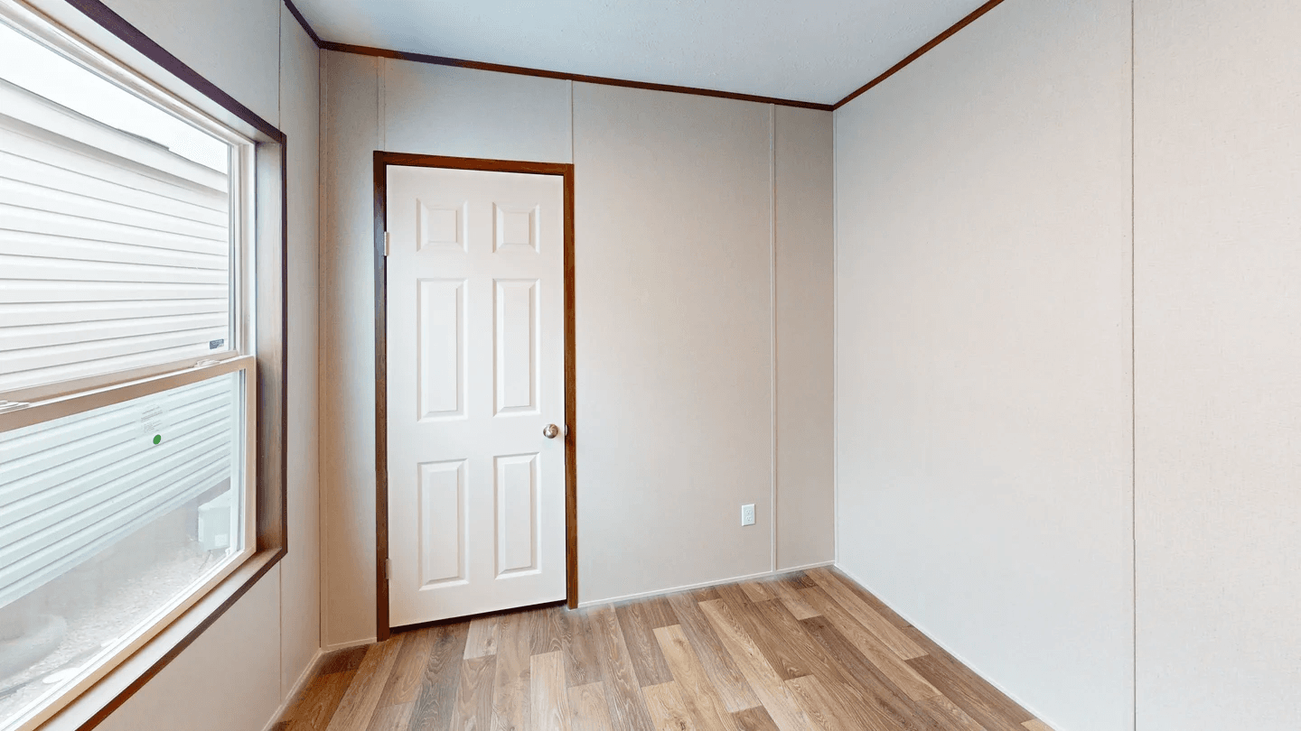 Aspen bedroom home features