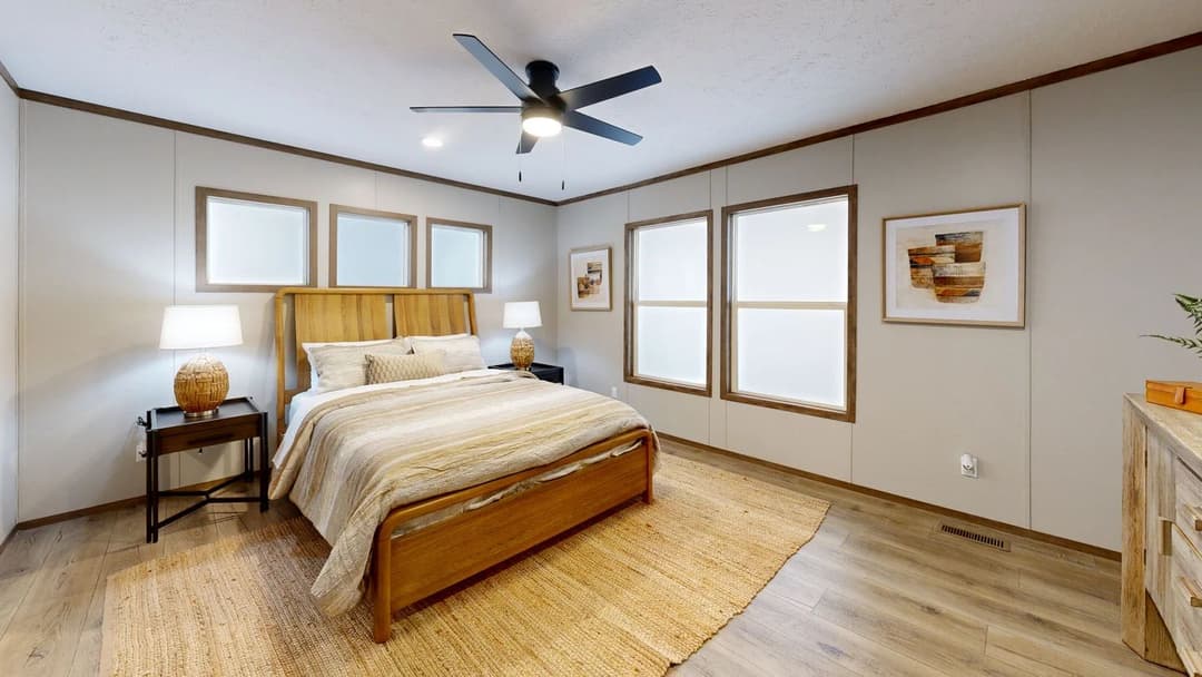 Sevier bedroom home features