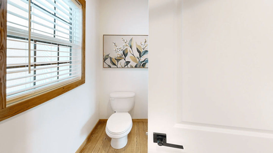 The reed bathroom home features