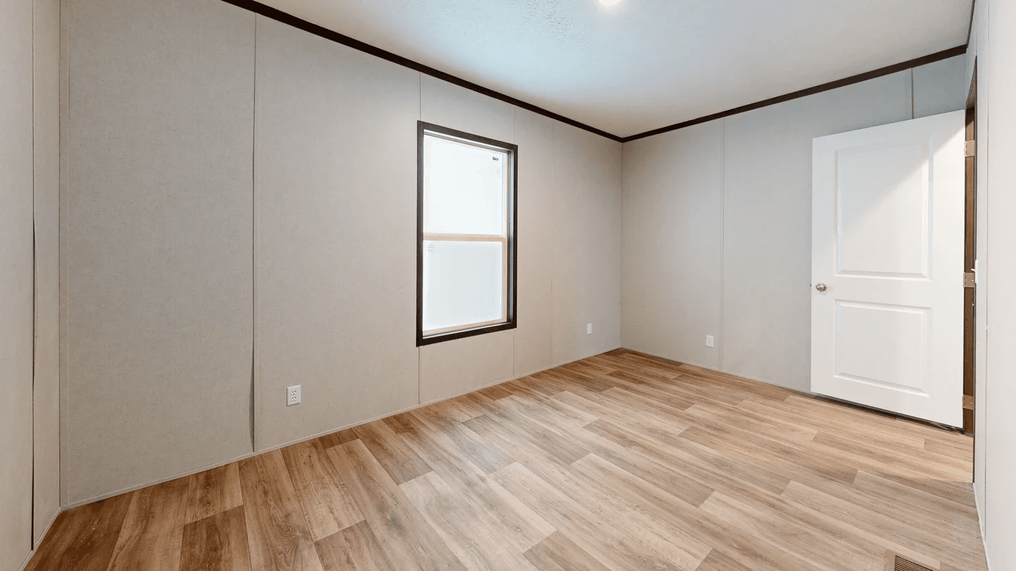 Essence bedroom home features