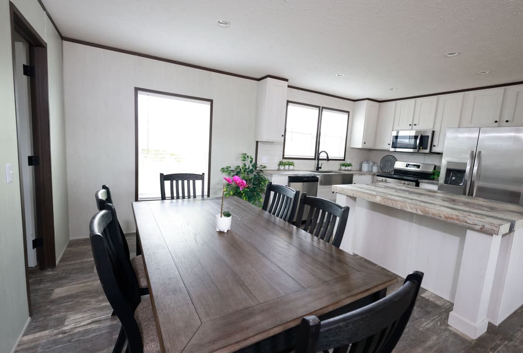 The park place kitchen home features