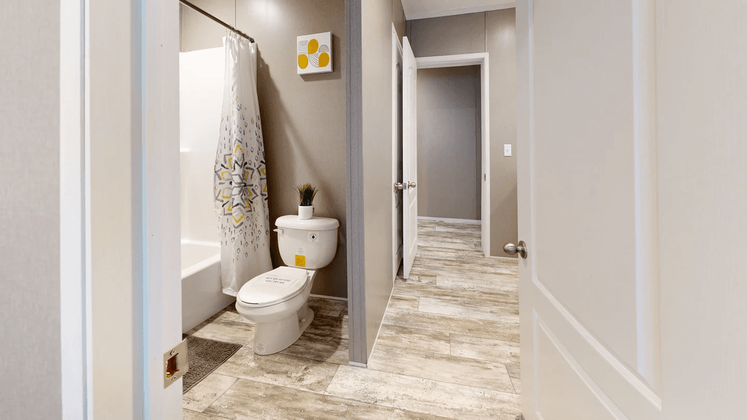 Cascade bathroom home features