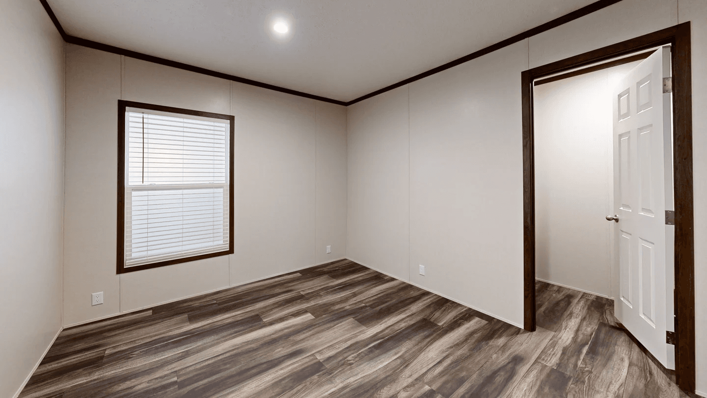 Ambition bedroom home features