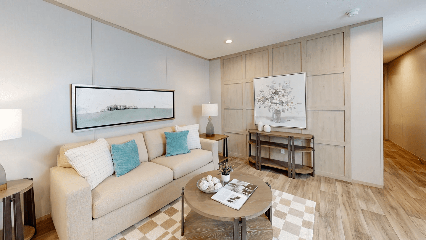 Mariner interior home features