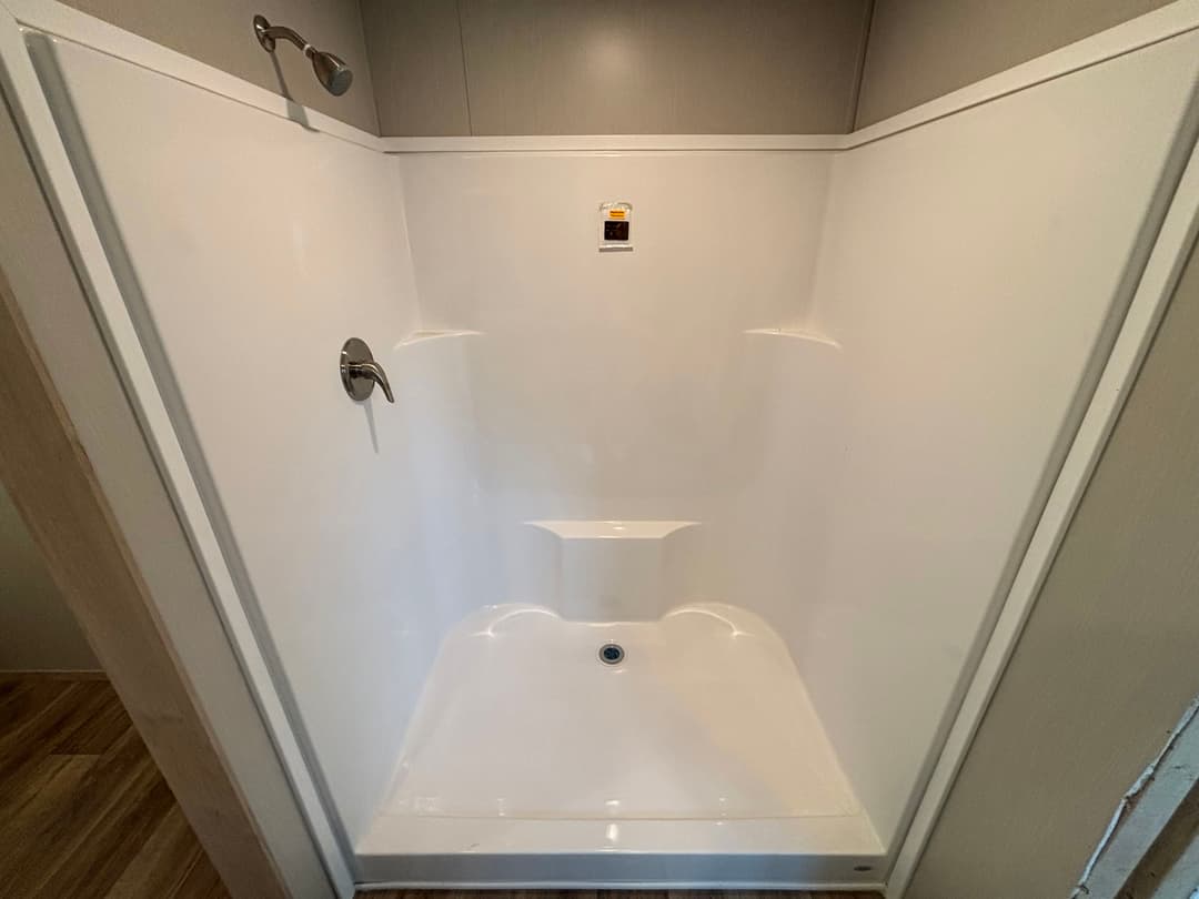 Crockett bathroom home features