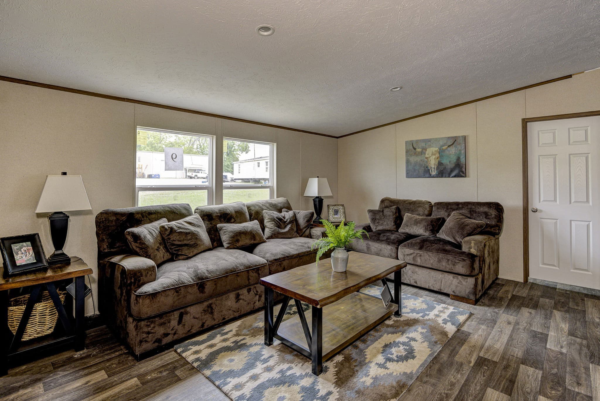 Satisfaction interior home features