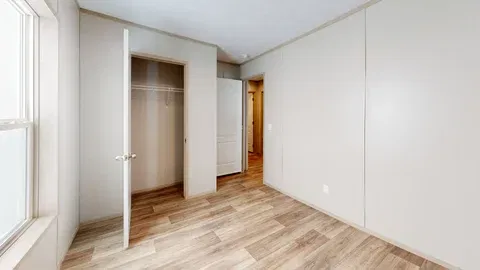 Boone bedroom home features