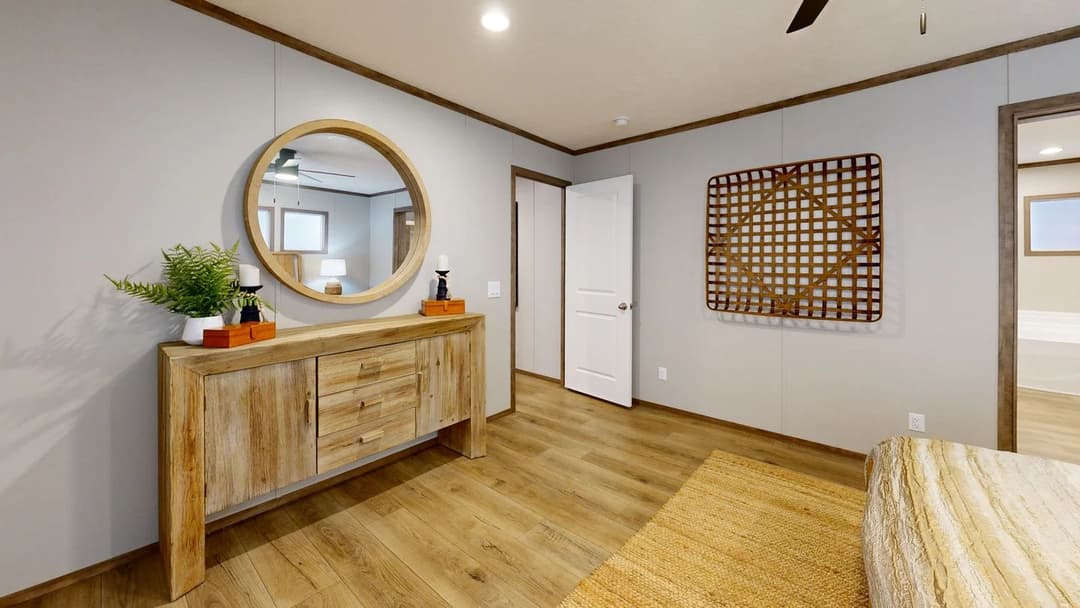 Sevier bedroom home features
