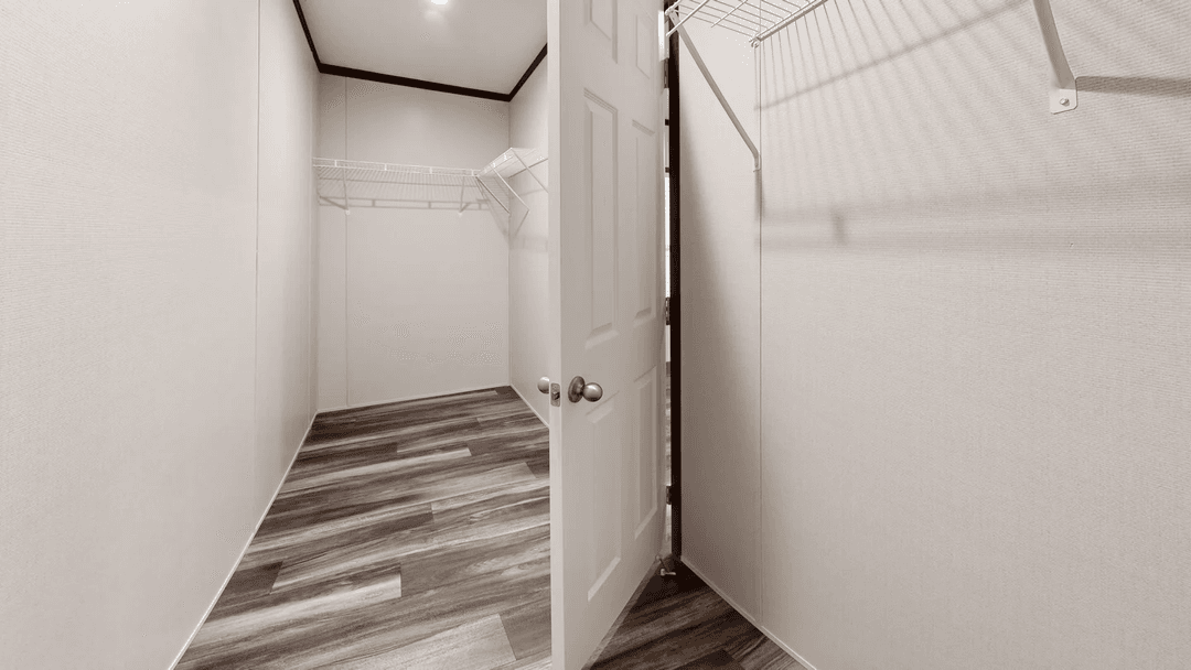 Ambition bedroom home features
