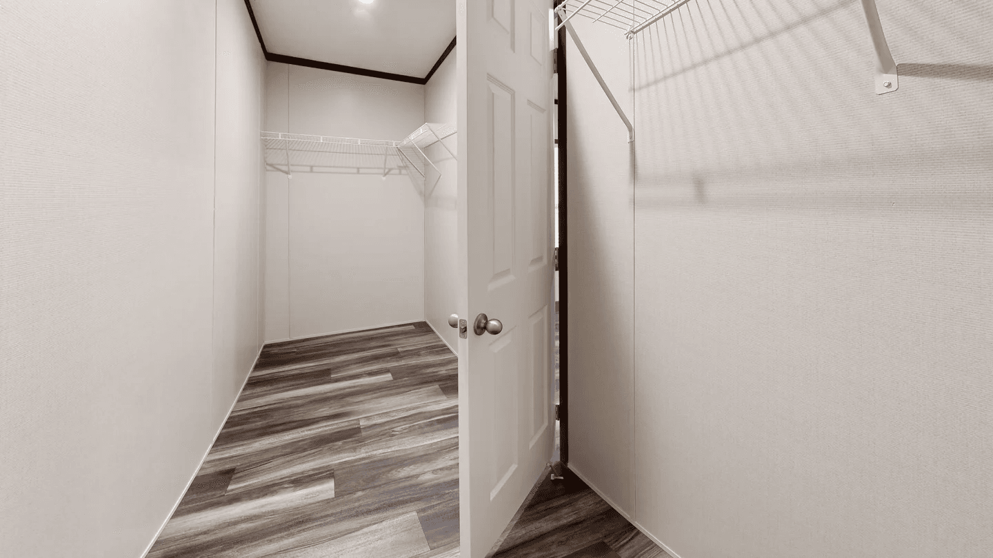 Ambition bedroom home features