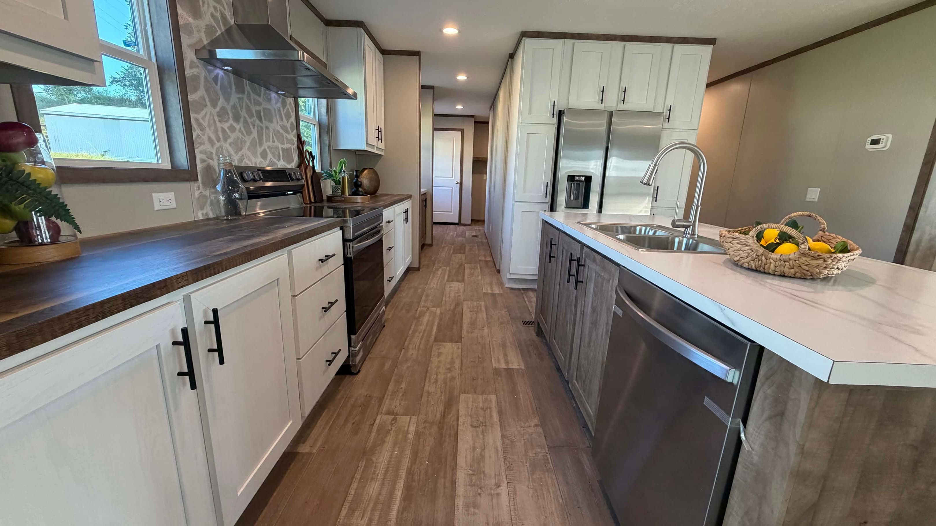 Summit kitchen home features