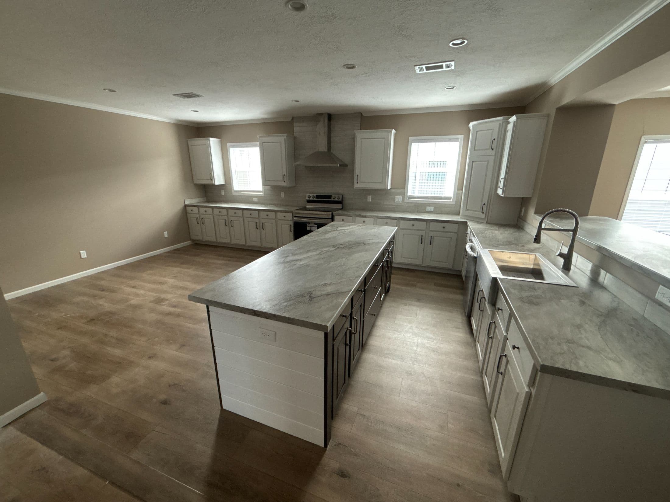 The hexagon kitchen home features