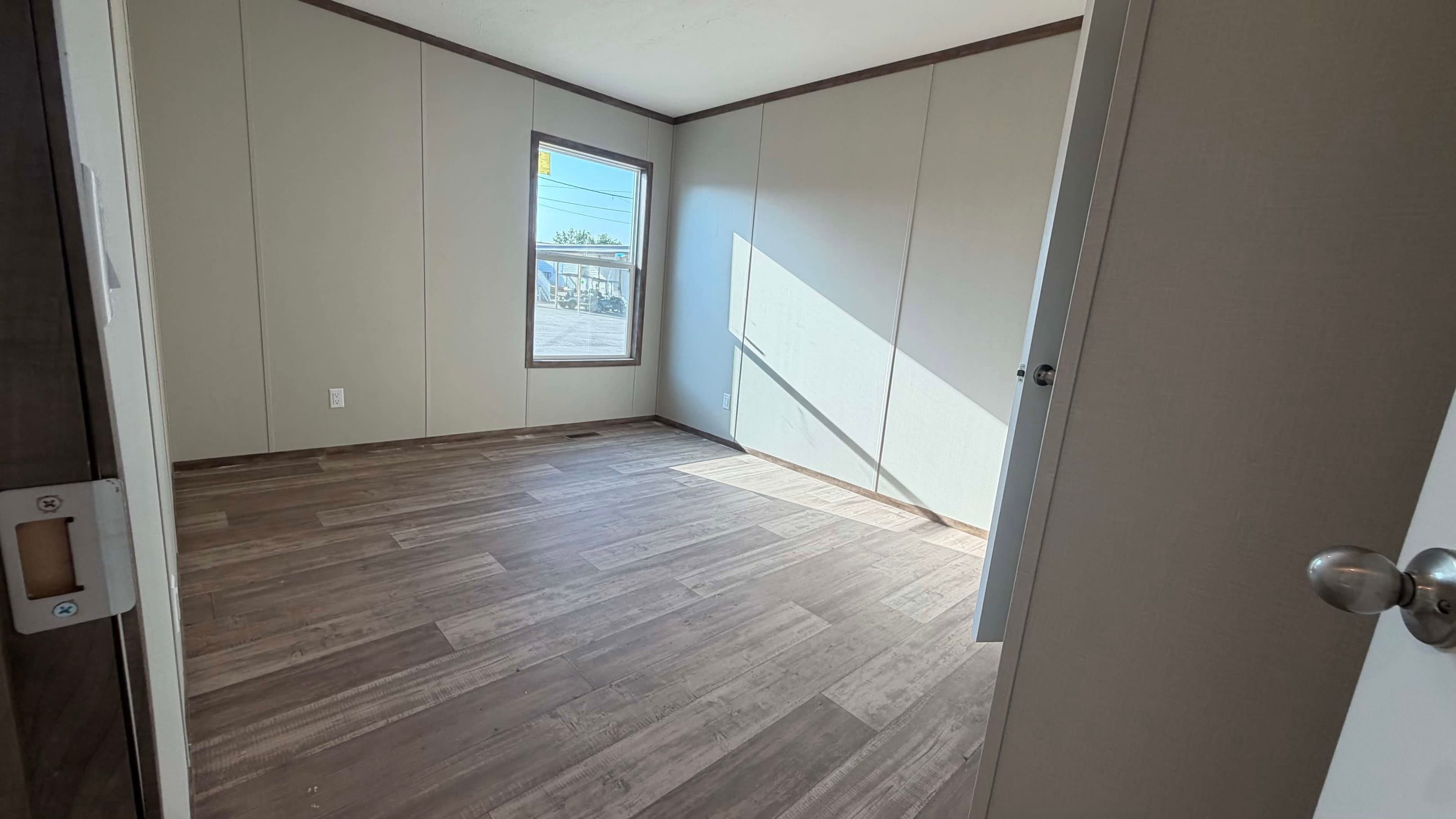 Summit bedroom home features