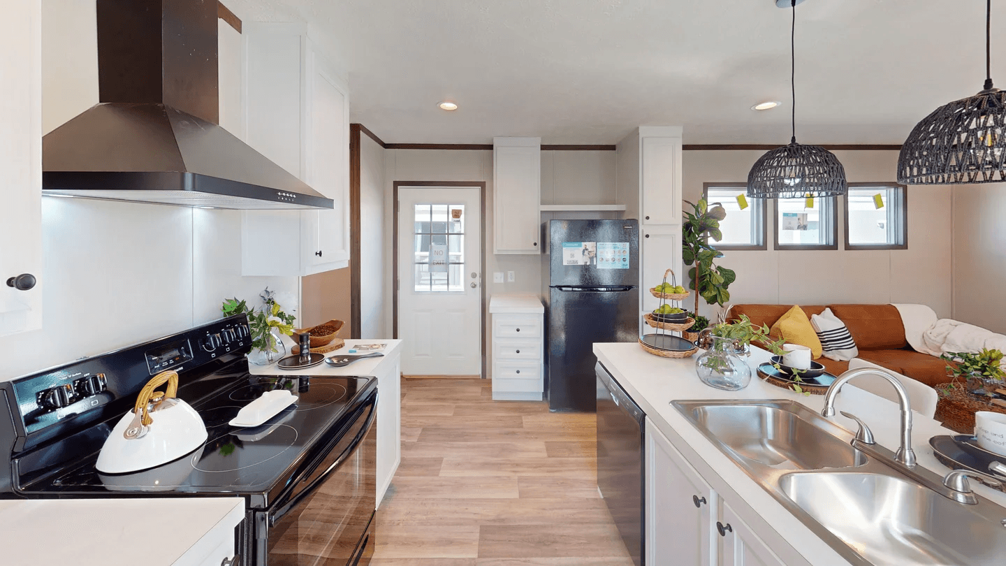 Spirit kitchen home features