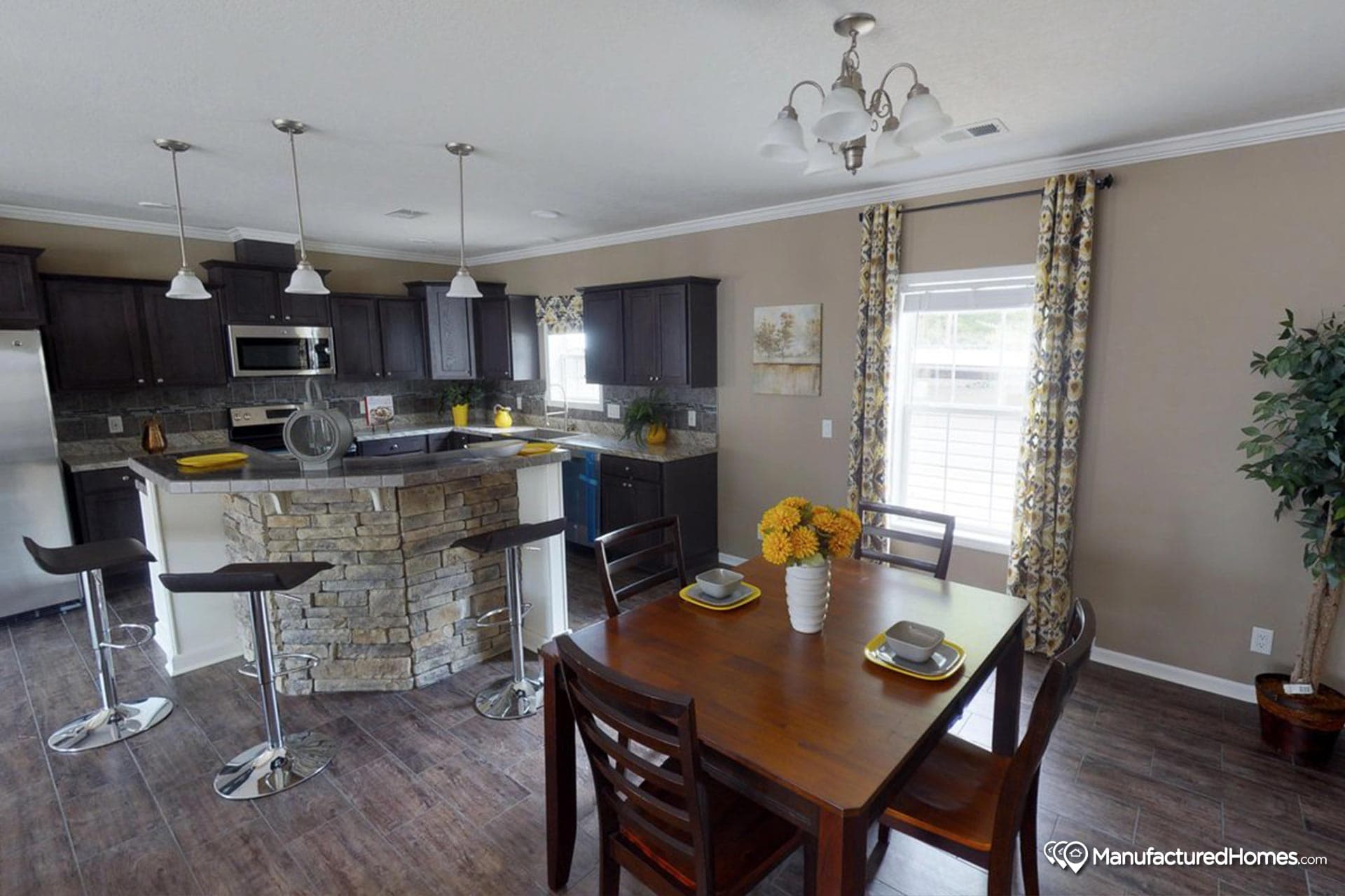 Independence interior home features